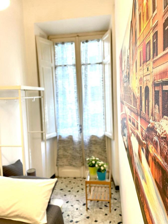 In The Center Of Rome Apartment Bagian luar foto